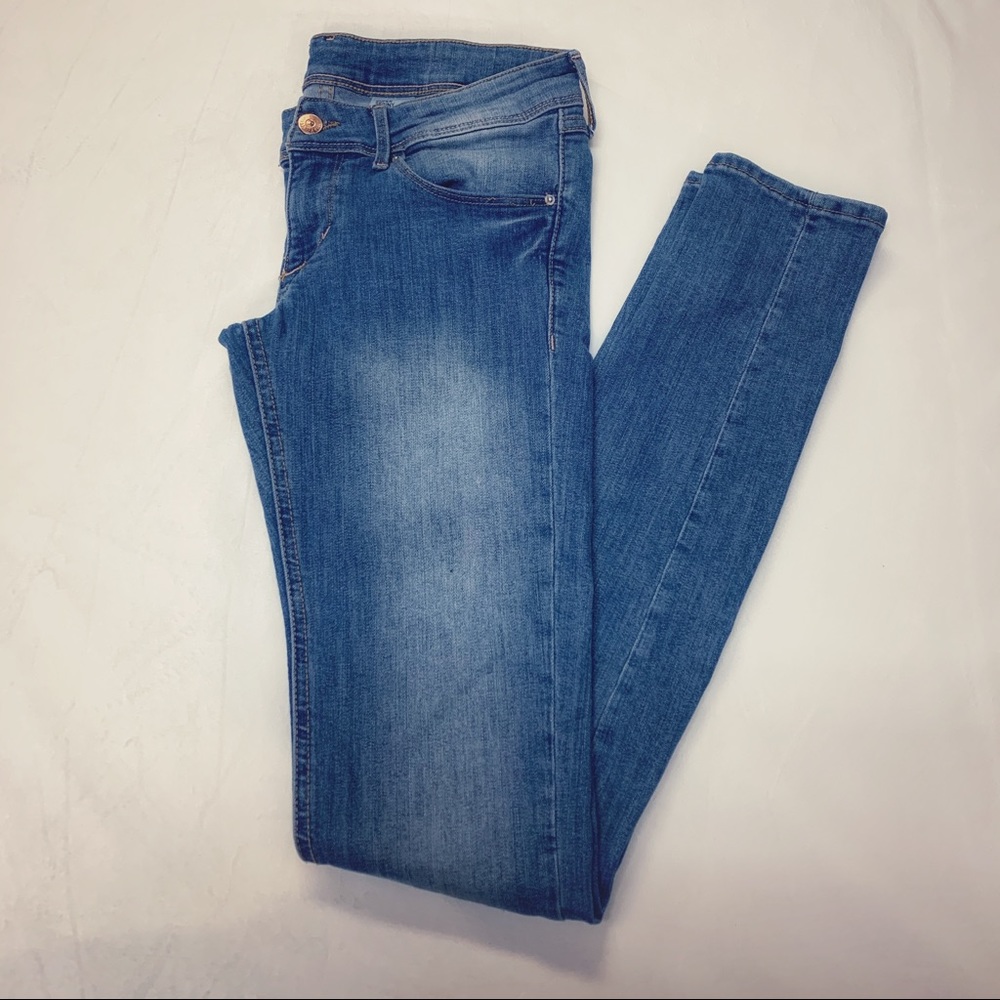 H&M Super Skinny & Super Low Waist Light Wash Jean